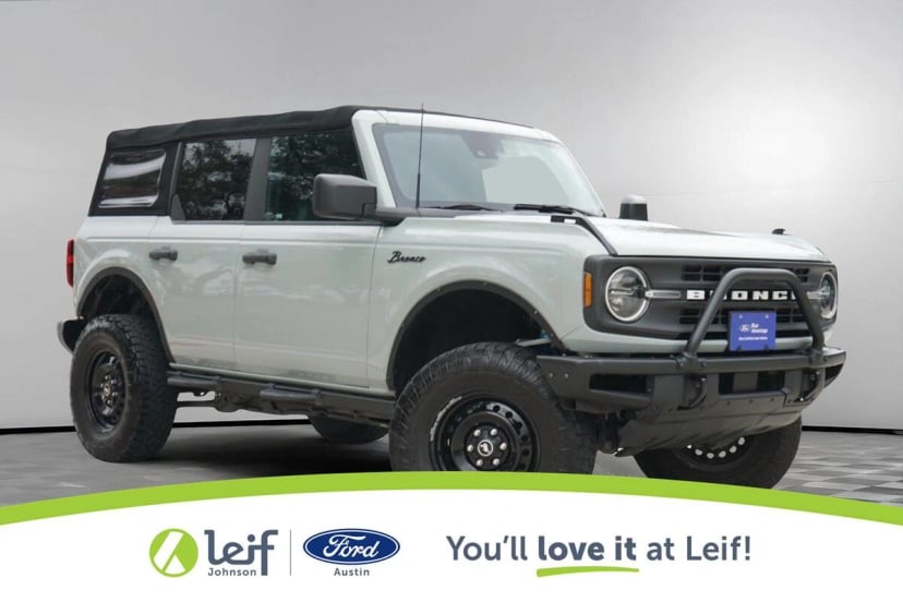2022 Ford Bronco - Image 1