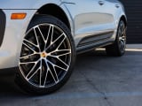 2026 Porsche Macan - Preview 12