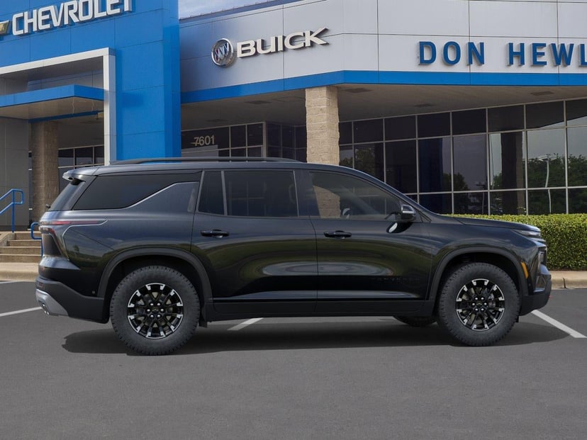 2026 Chevrolet Traverse - Image 2