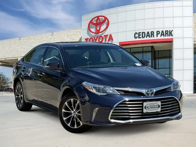 2018 Toyota Avalon - Image 1