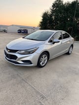 2018 Chevrolet Cruze - Preview 2