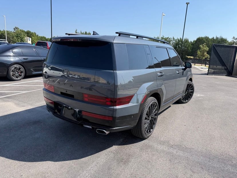 2026 Hyundai Santa Fe - Image 3
