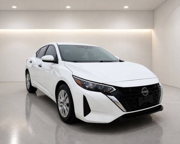 2025 Nissan Sentra - Image 1
