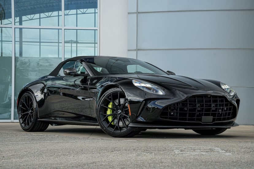 2026 Aston Martin Vantage - Image 1