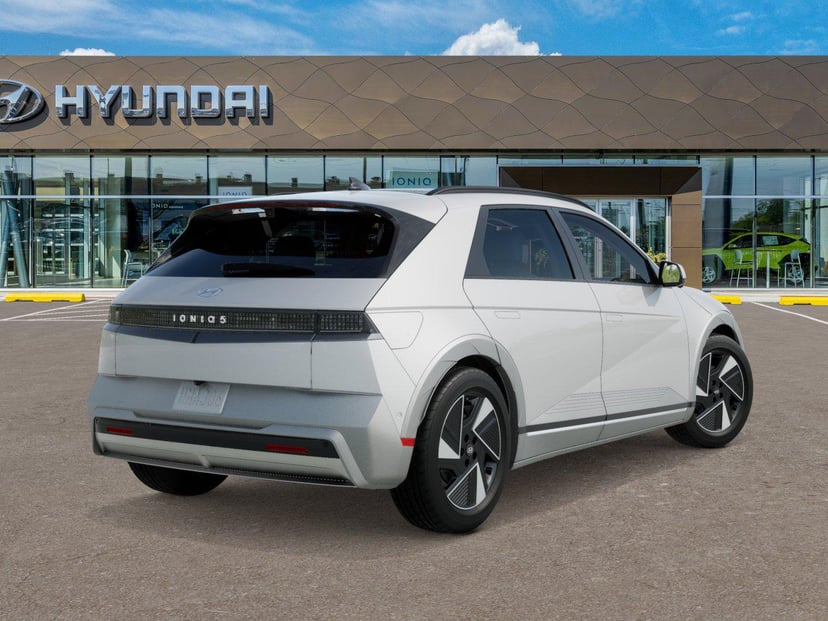 2026 Hyundai Ioniq 5 - Image 3