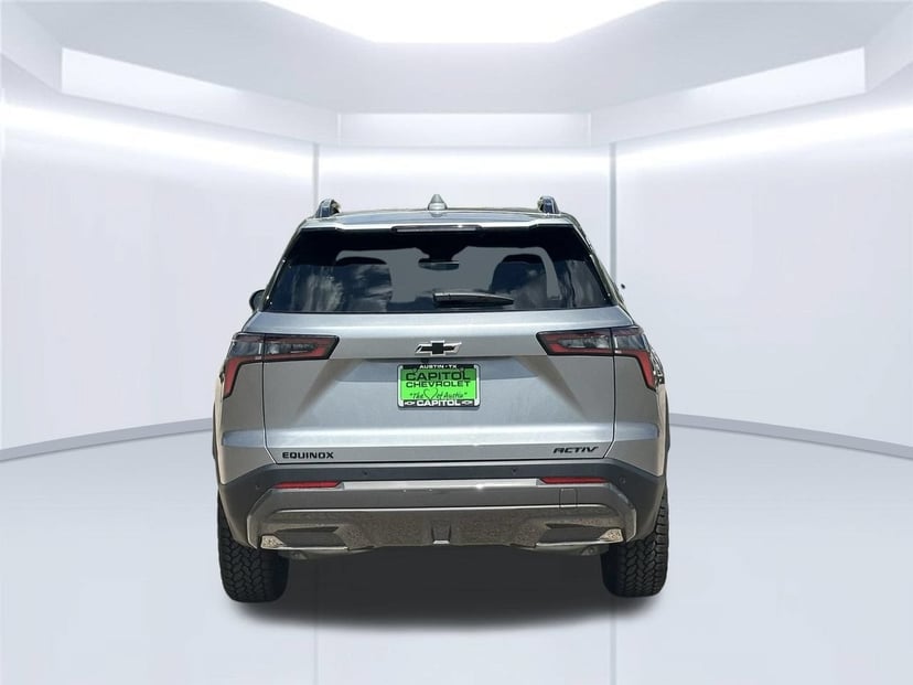 2026 Chevrolet Equinox - Image 3