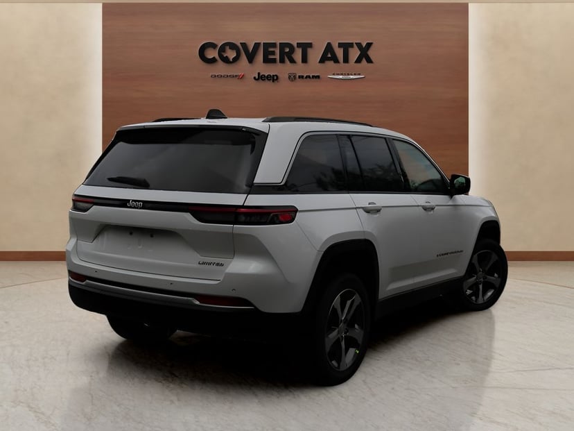 2026 Jeep Grand Cherokee - Image 3