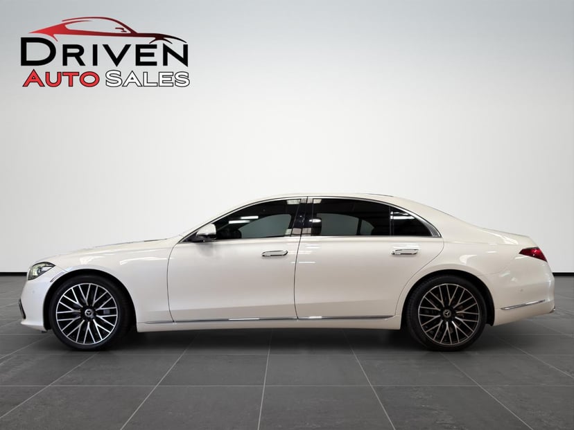 2022 Mercedes-Benz S-Class - Image 2