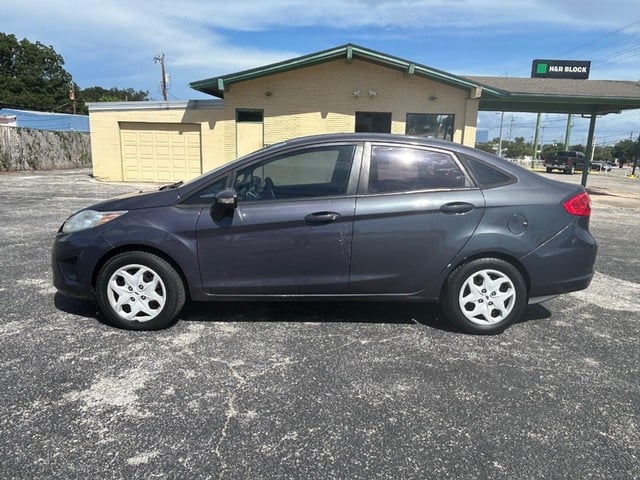 2013 Ford Fiesta - Image 1