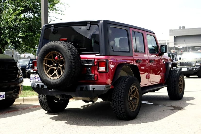 2022 Jeep Wrangler - Image 3