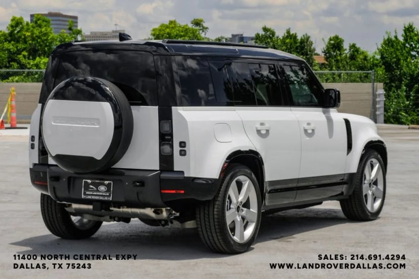 2026 Land Rover Defender - Image 3