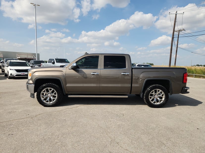 2015 GMC Sierra 1500 - Image 2