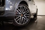 2026 Porsche Cayenne - Preview 12
