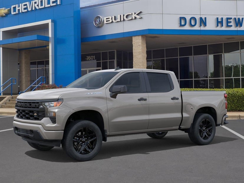 2026 Chevrolet Silverado 1500 - Image 3