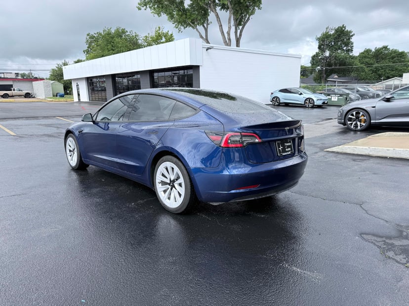 2021 Tesla Model 3 - Image 3