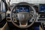 2023 Lincoln Navigator - Preview 13