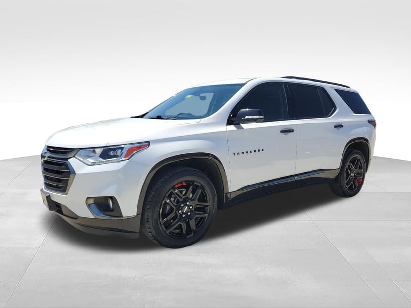 2020 Chevrolet Traverse - Image 1