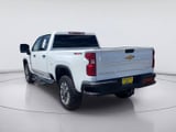 2022 Chevrolet Silverado - Preview 3