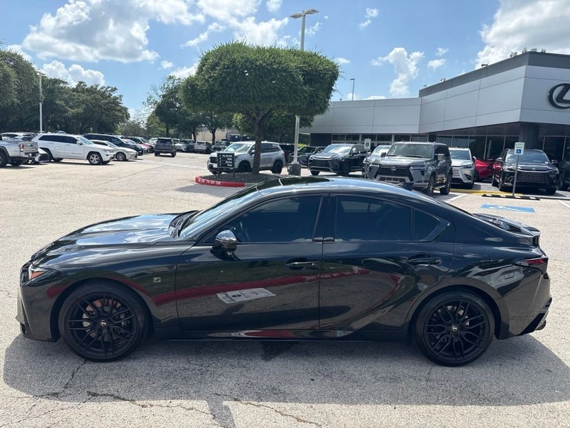 2024 Lexus IS - Image 2