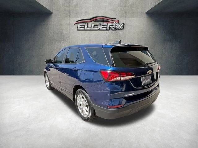 2022 Chevrolet Equinox - Image 3