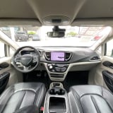 2023 Chrysler Pacifica - Preview 10