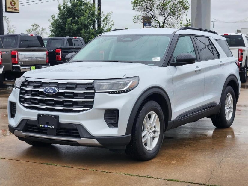 2026 Ford Explorer - Image 1