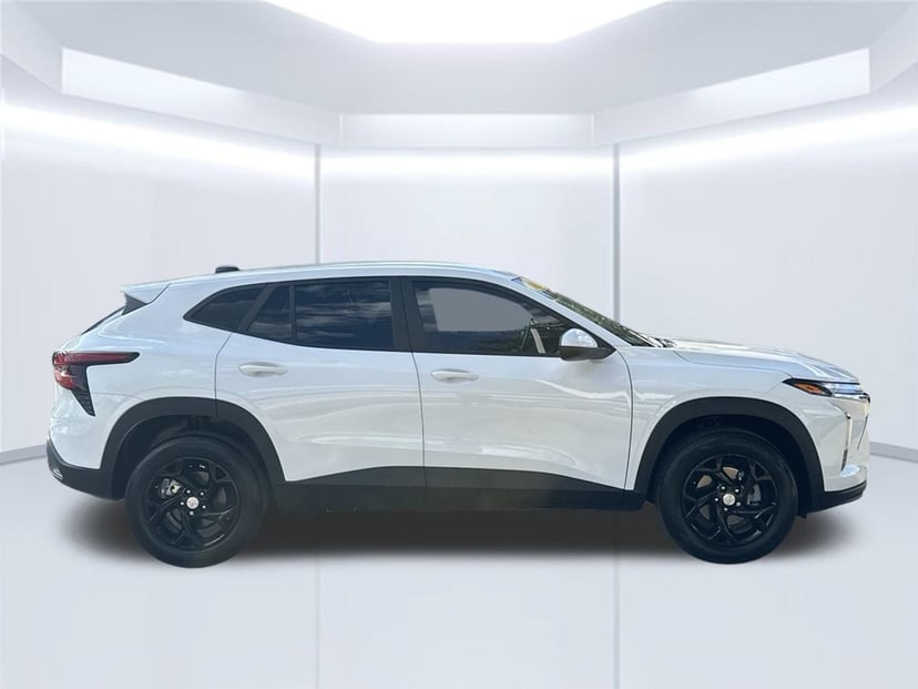 2026 Chevrolet Trax - Image 1