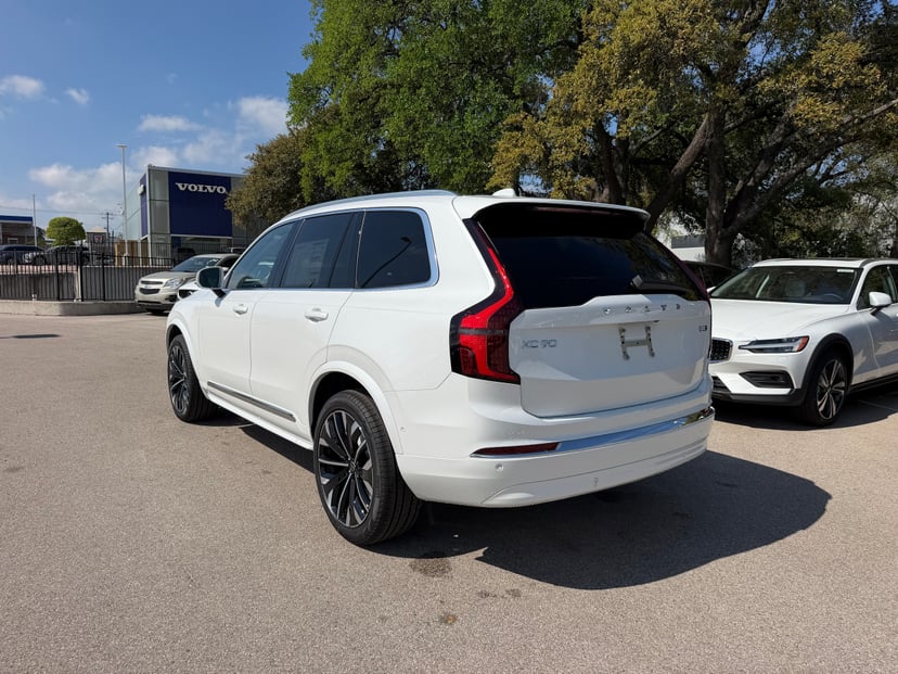 2026 Volvo XC90 - Image 1