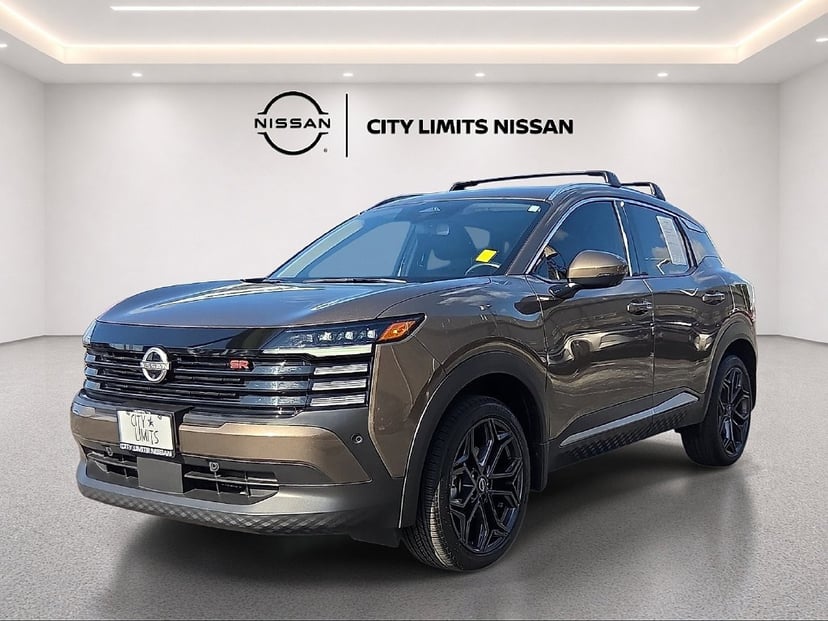 2025 Nissan Kicks - Image 1