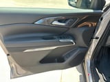 2027 Chevrolet Traverse - Preview 10