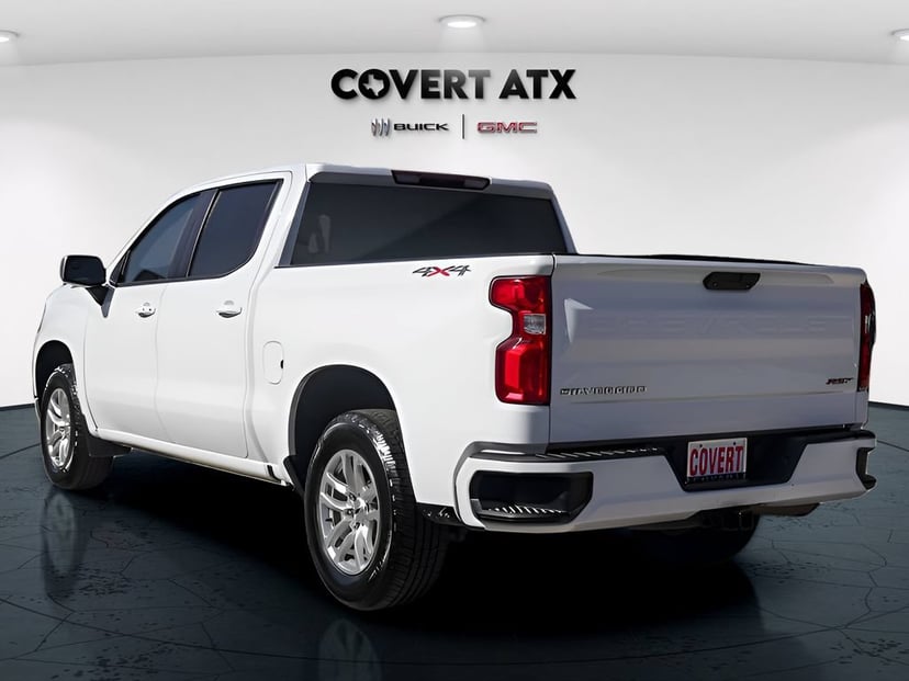2021 Chevrolet Silverado - Image 2