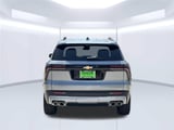 2027 Chevrolet Traverse - Preview 4
