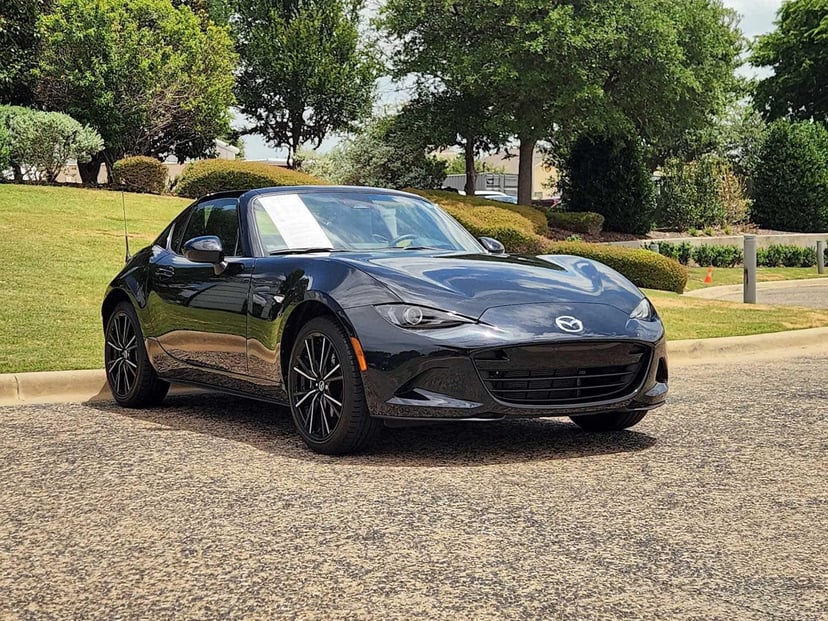 2025 Mazda MX-5 - Image 1