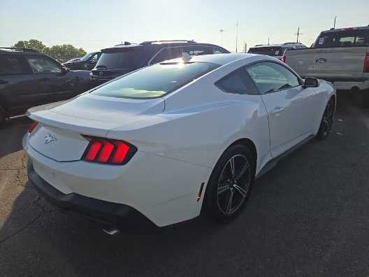 2025 Ford Mustang - Image 2