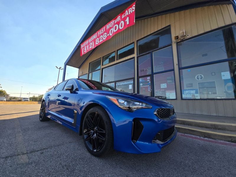 2023 Kia Stinger - Image 1