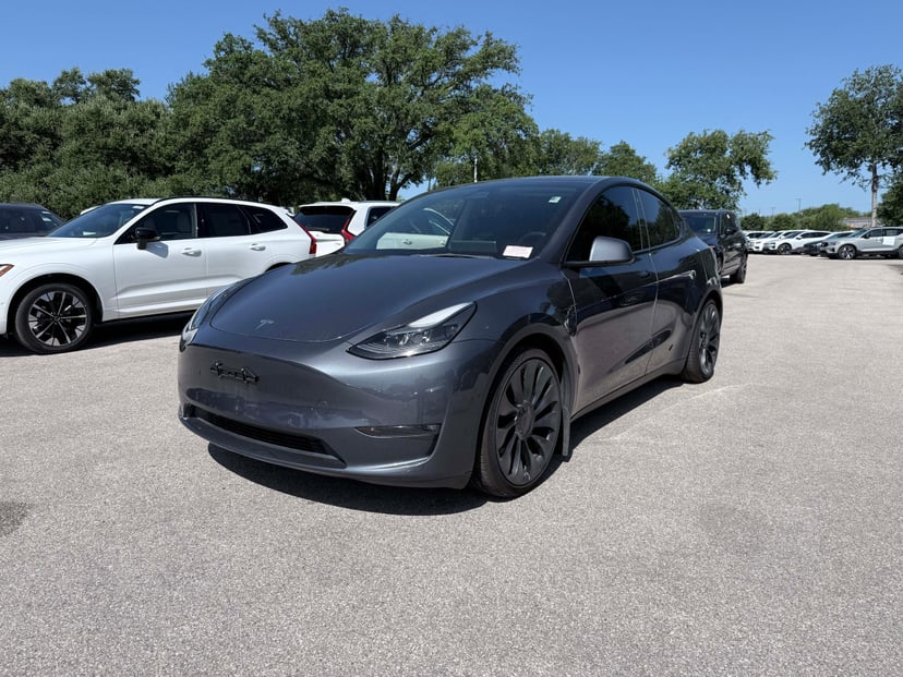 2022 Tesla Model Y - Image 1