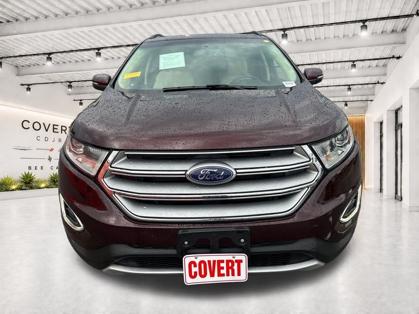 2018 Ford Edge SEL 4D Sport Utility Red - Image 2