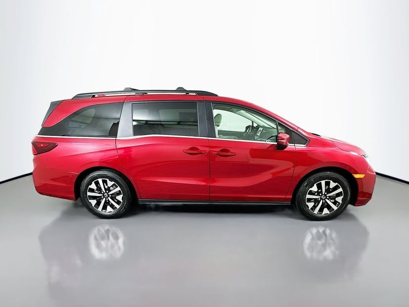 2026 Honda Odyssey - Image 3