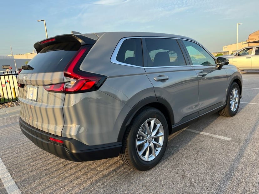 2026 Honda CR-V - Image 3