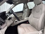 2021 Volvo XC90 - Preview 14