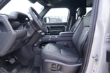 2026 Land Rover Defender - Preview 10