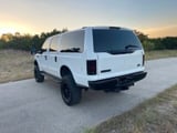 2004 Ford Excursion - Preview 6