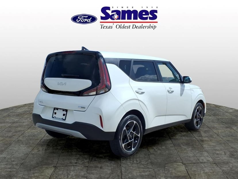 2024 Kia Soul - Image 3