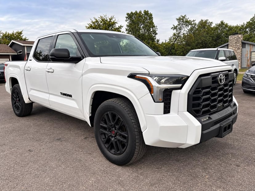 2023 Toyota Tundra - Image 1