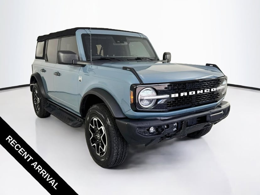 2022 Ford Bronco - Image 1