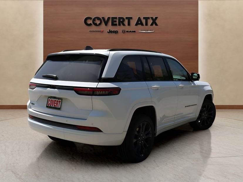 2026 Jeep Grand Cherokee - Image 3