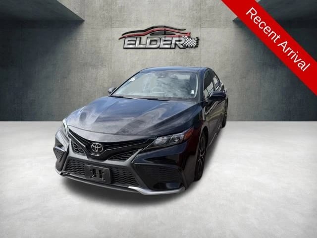 2021 Toyota Camry - Image 1