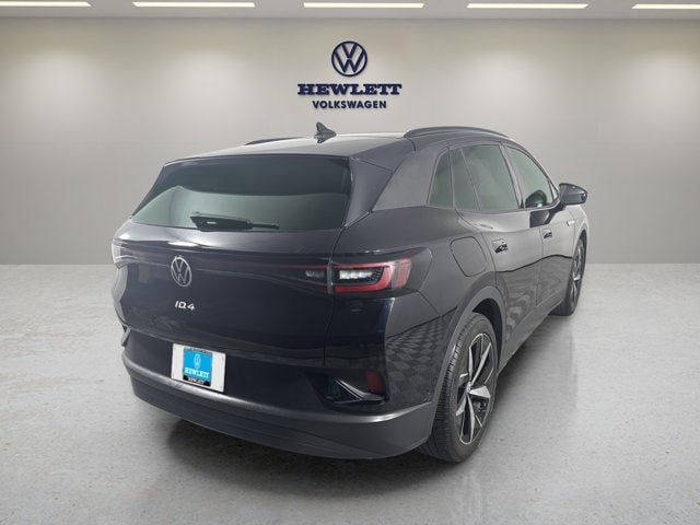 2023 Volkswagen ID.4 - Image 3