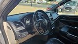 2017 Dodge Grand Caravan - Preview 8