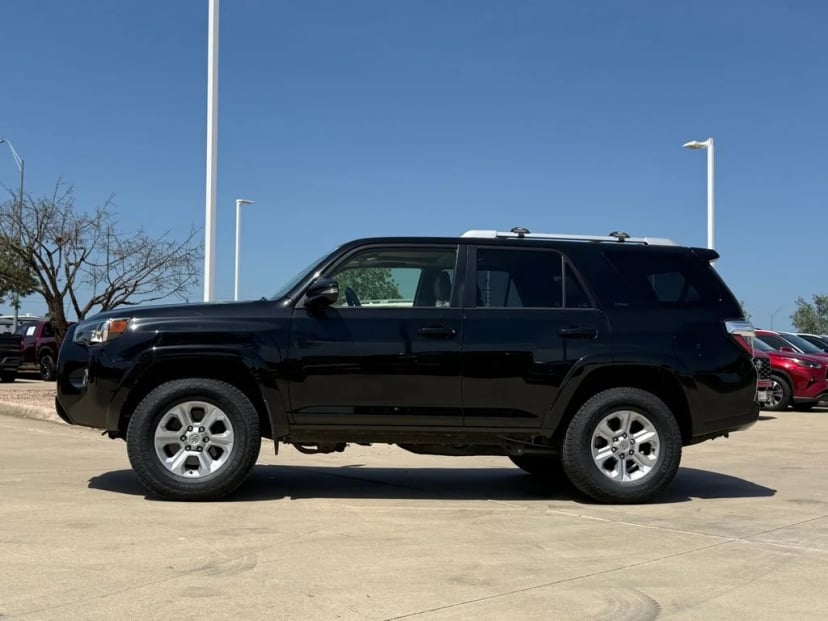 2018 Toyota 4-Runner - Image 2